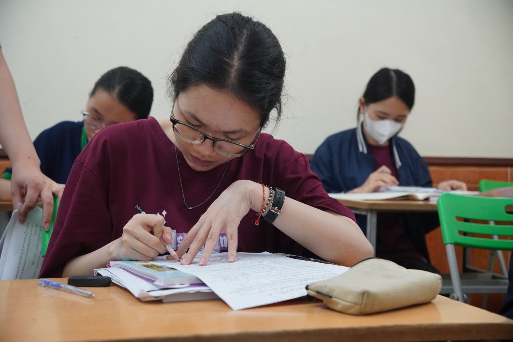 bi-quyet-chinh-phuc-kien-thuc-toan-9-hieu-qua-truoc-ky-thi