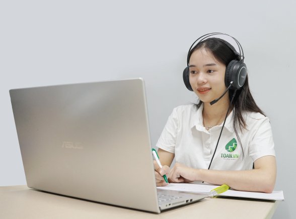 bi-quyet-tu-hoc-toan-tai-nha-giup-tien-bo-nhanh-va-vung-chac