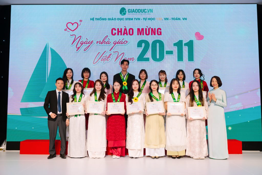 ky-niem-ngay-nha-giao-viet-nam-7