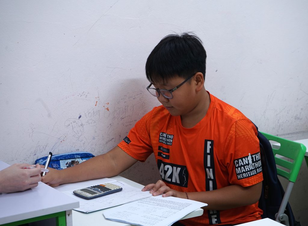 huong-dan-on-trong-tam-mon-toan