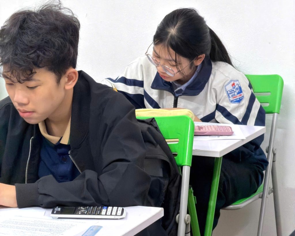 cap-toc-thi-toan-vao-lop-10 (3)